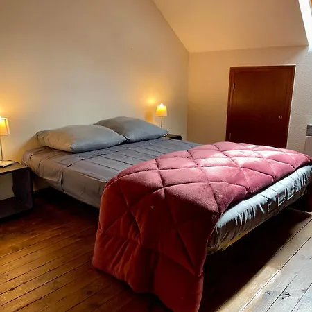 بيت للعطل En Rouergue, Grand Vabre, Maison De Village, Disponible En Aout Pour 5-6 Personnes